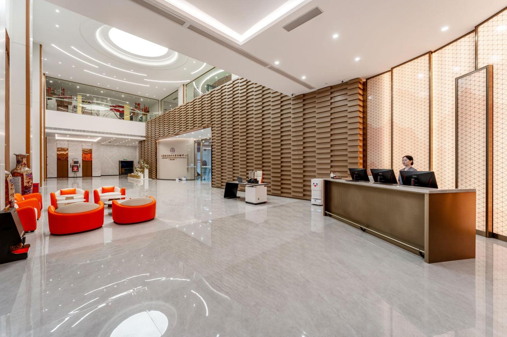 Liang Fan Holiday Inn Kanton Exterior foto