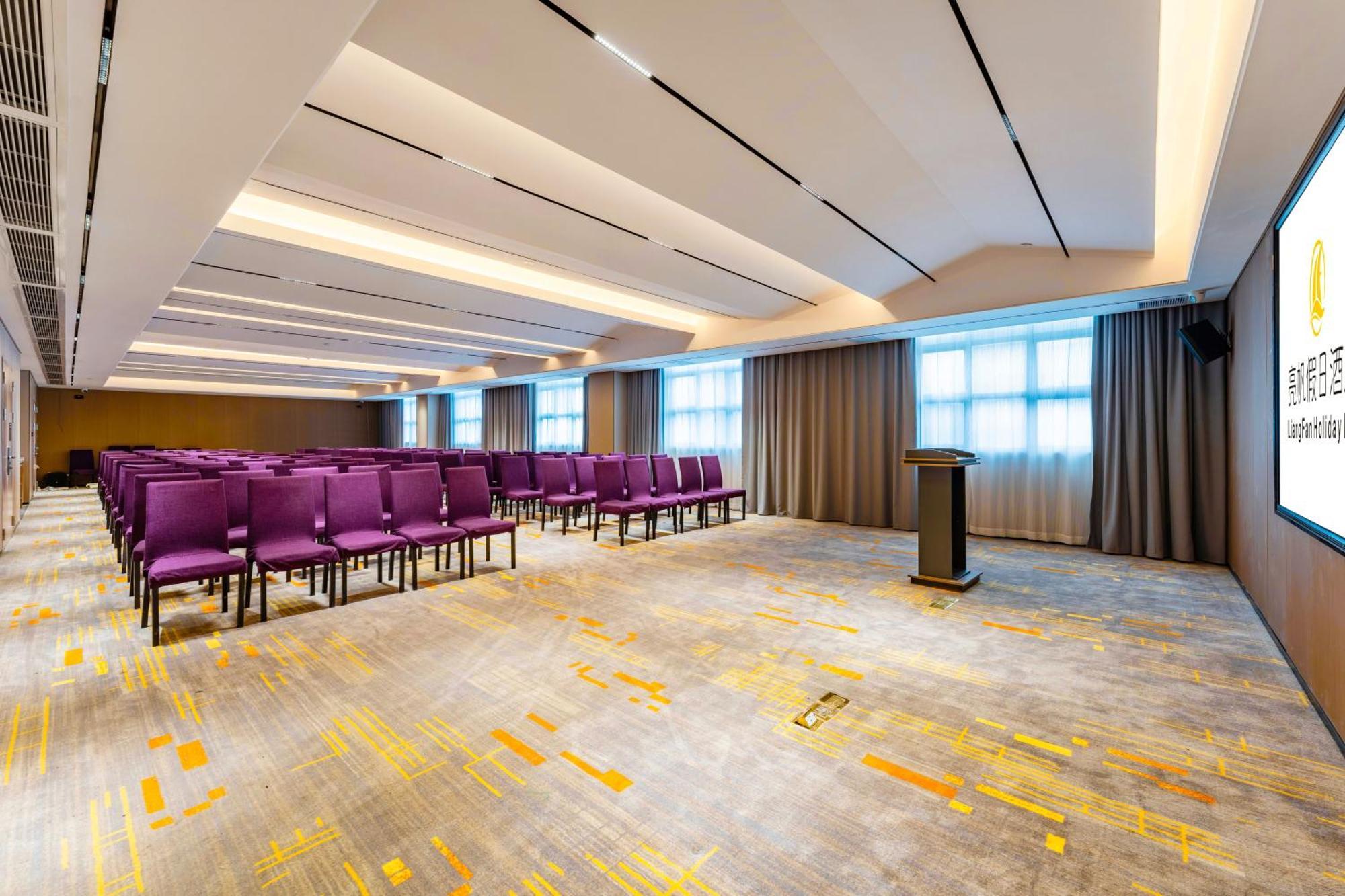Liang Fan Holiday Inn Kanton Exterior foto